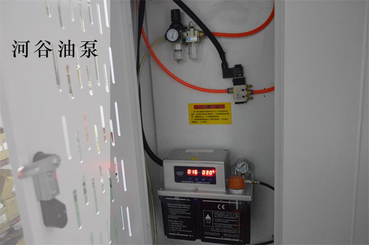河谷潤滑泵細節
